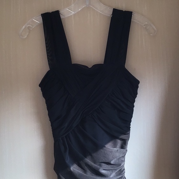 Bodycon Ruched Mesh Black Dress - Picture 4 of 8